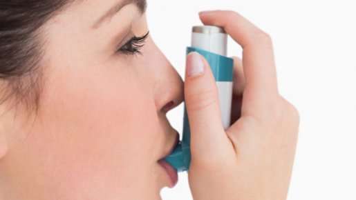 Suivi médical des patients asthmatiques adultes et adolescents